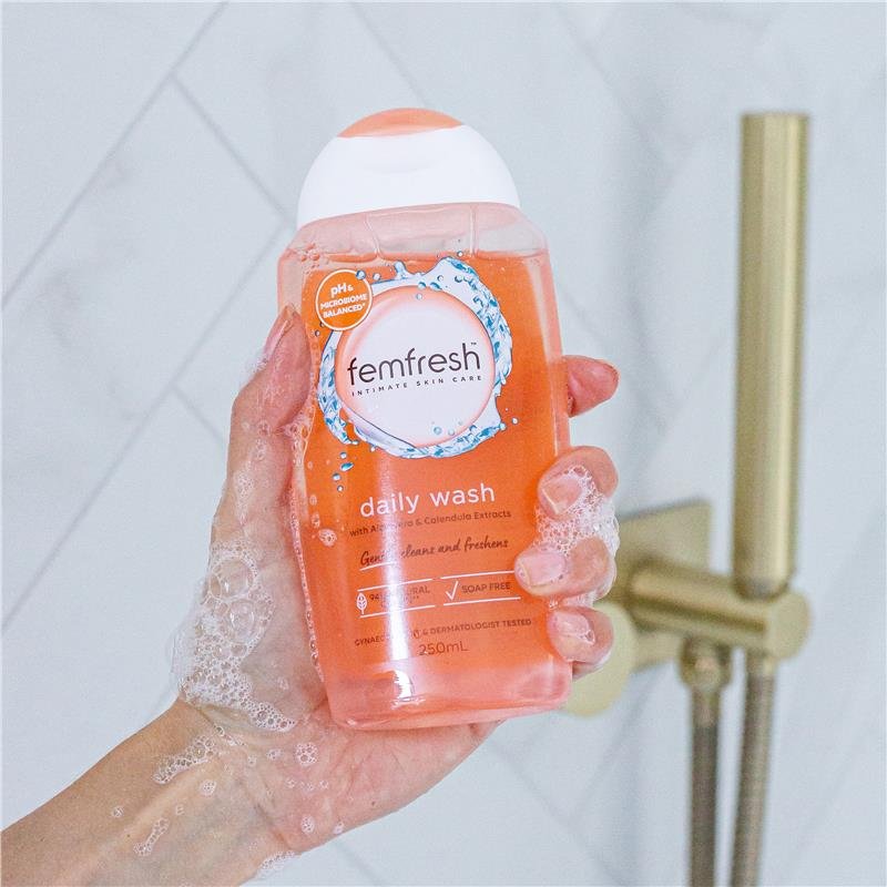 Femfresh 女性日常护理洗液 250ml
