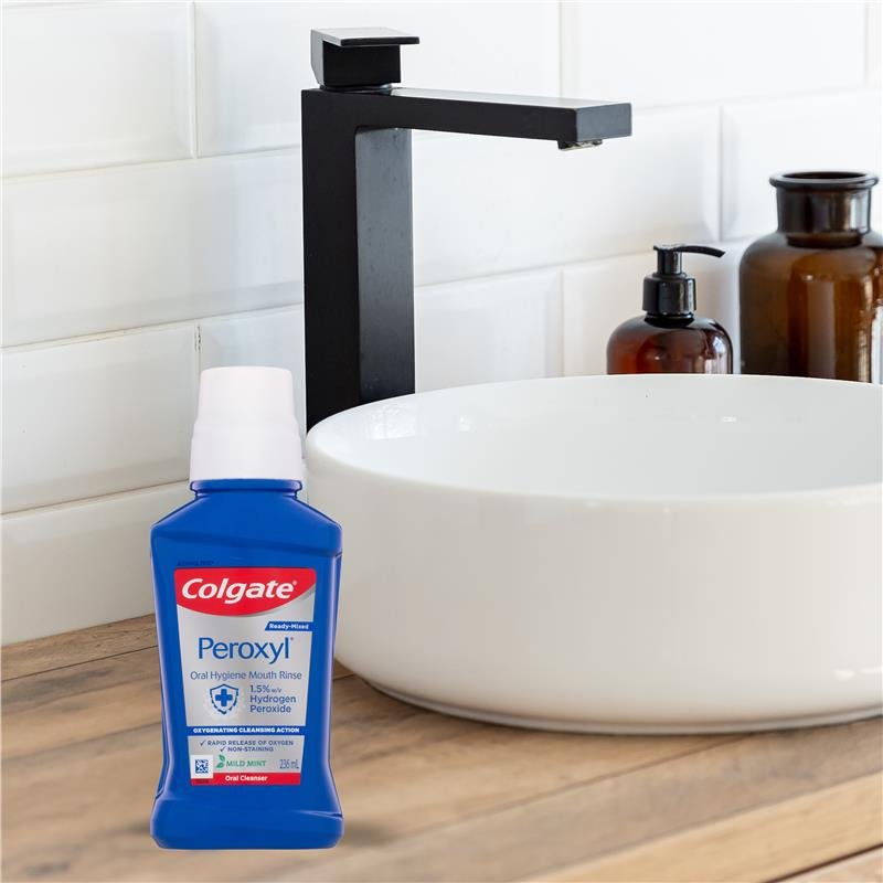 高露洁 Colgate Peroxyl 薄荷口腔清洁液 236ml