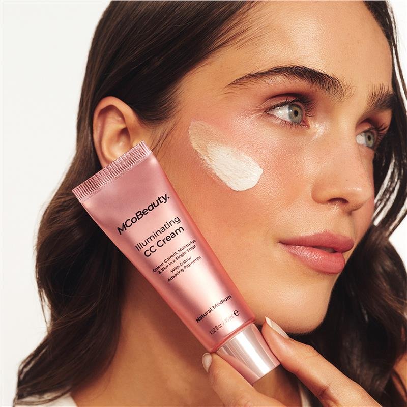 MCoBeauty Illuminating CC Cream Warm Medium